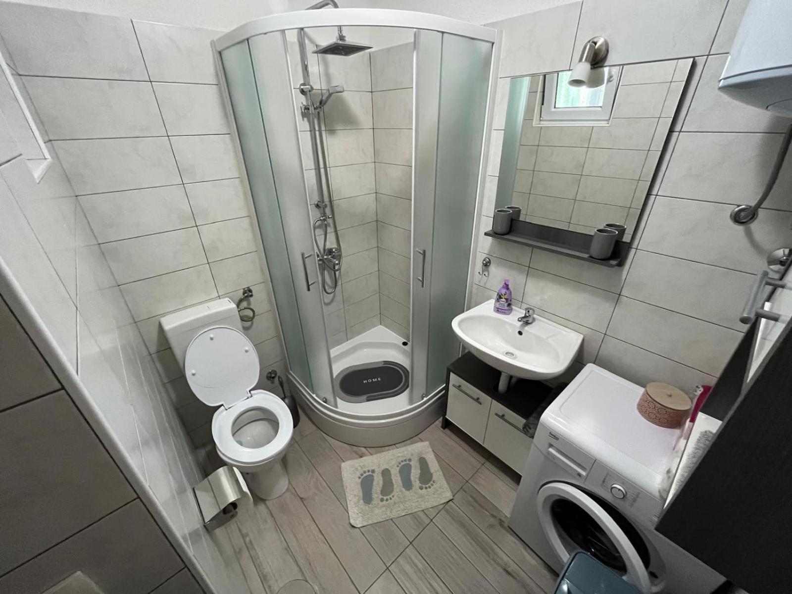 Apartment Iva Zara Esterno foto